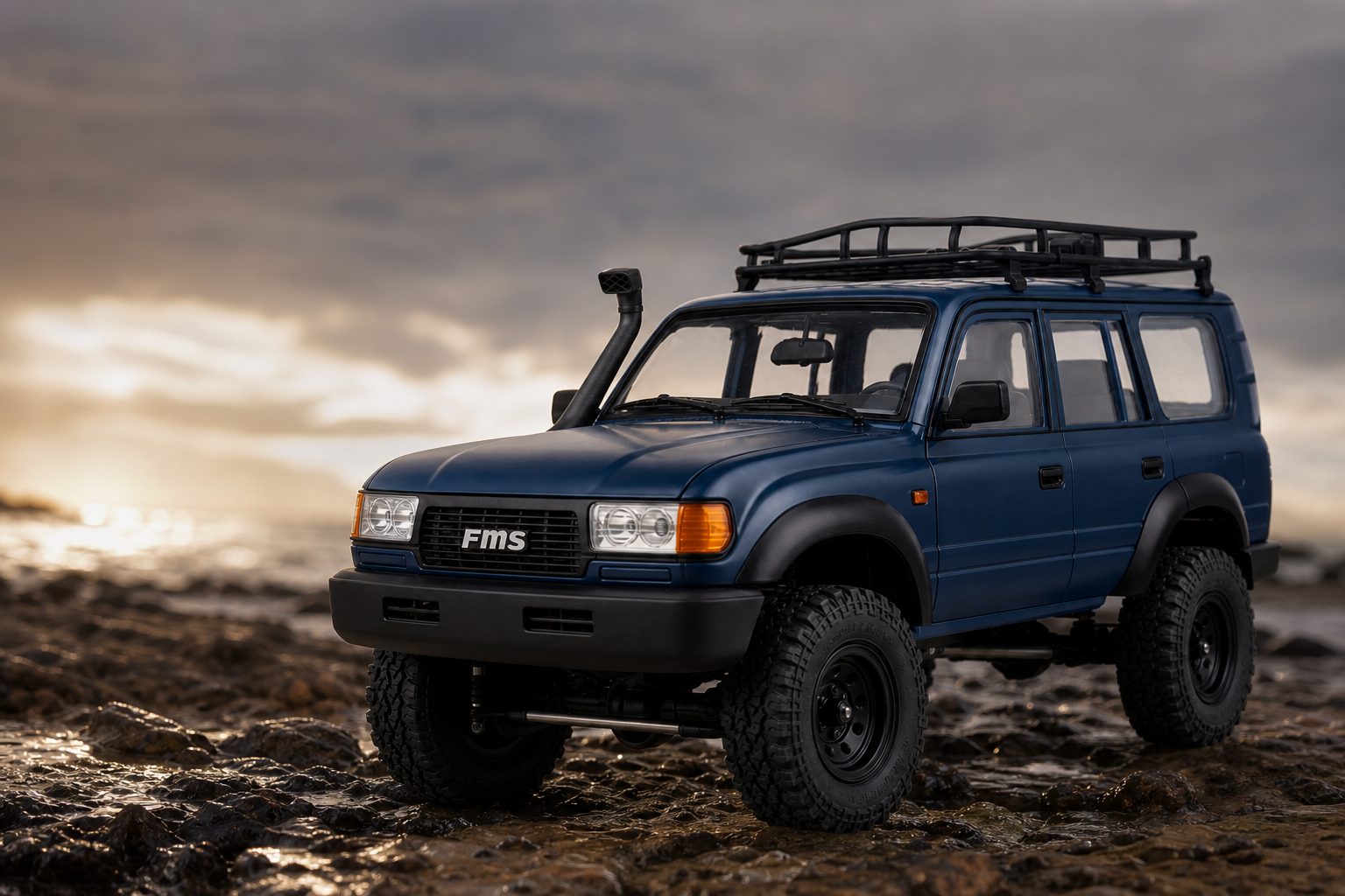 The FCX18 Land Cruiser 80 makes a strong first impression because it looks like a scaled-down expedition truck rather than a generic toy truck with oversized tyres.