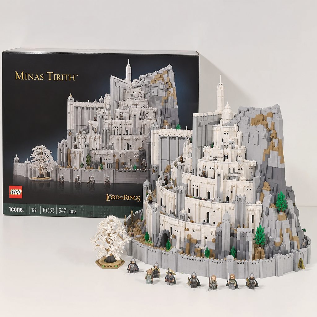 The White Tree and the Gondorian character presence stop the model becoming pure architecture, giving the City of Kings a strong sense of story and place.